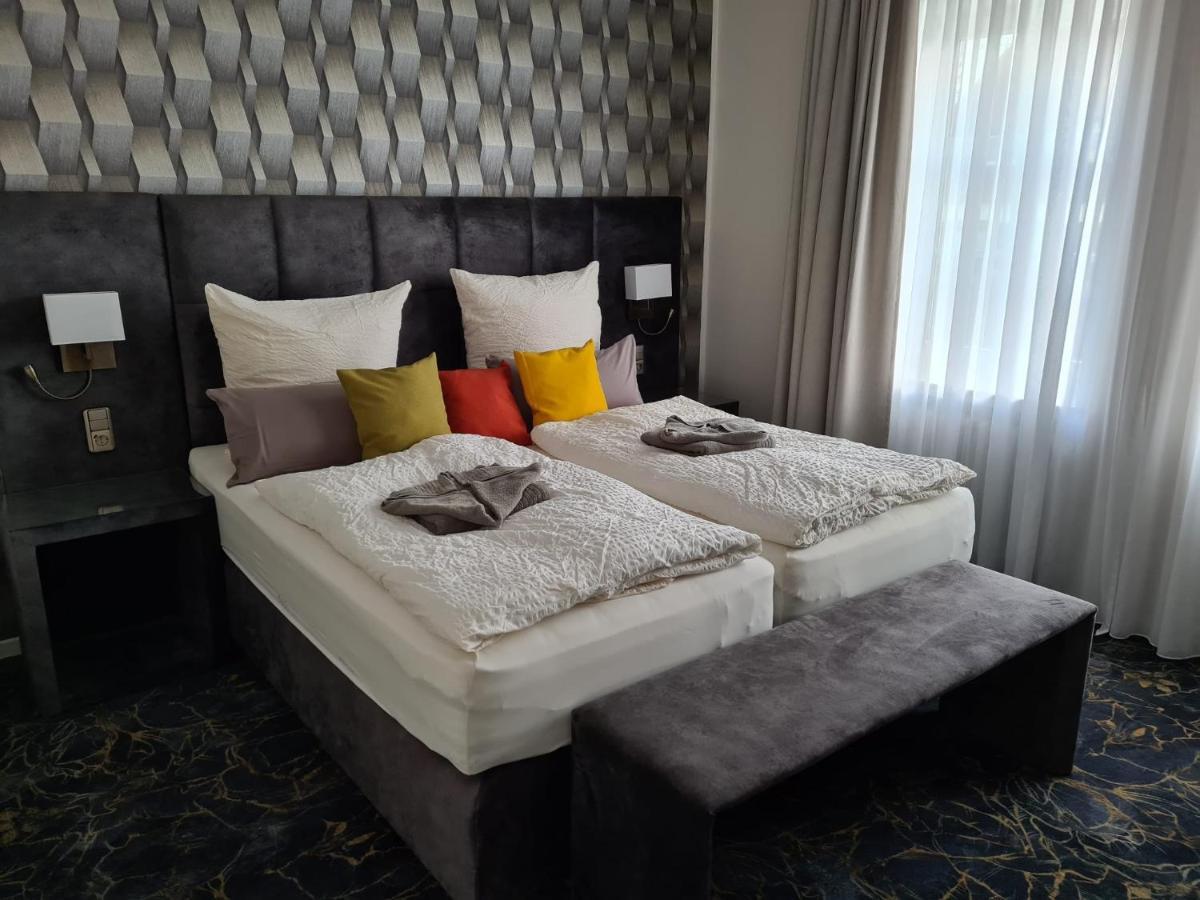 Gaestehaus Am Kurpark Hotel Garni 霍恩-巴特迈恩贝格 外观 照片