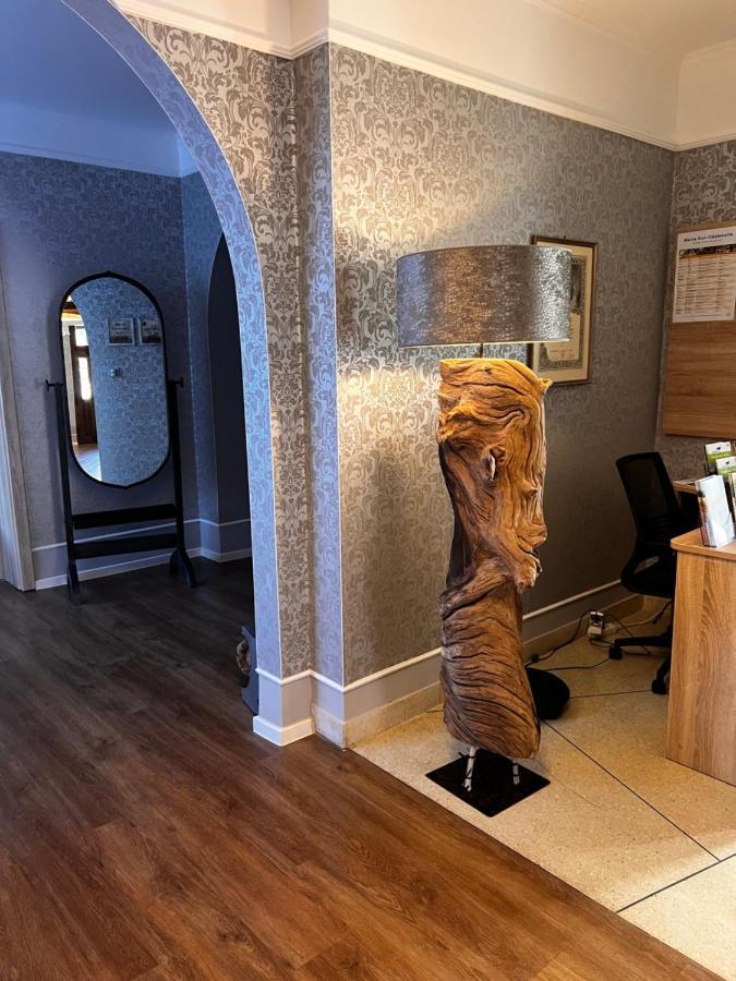 Gaestehaus Am Kurpark Hotel Garni 霍恩-巴特迈恩贝格 外观 照片